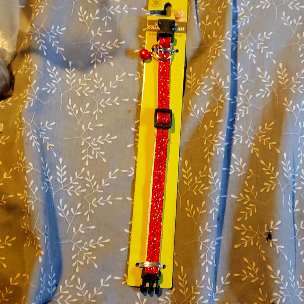Cat collar w/bell
